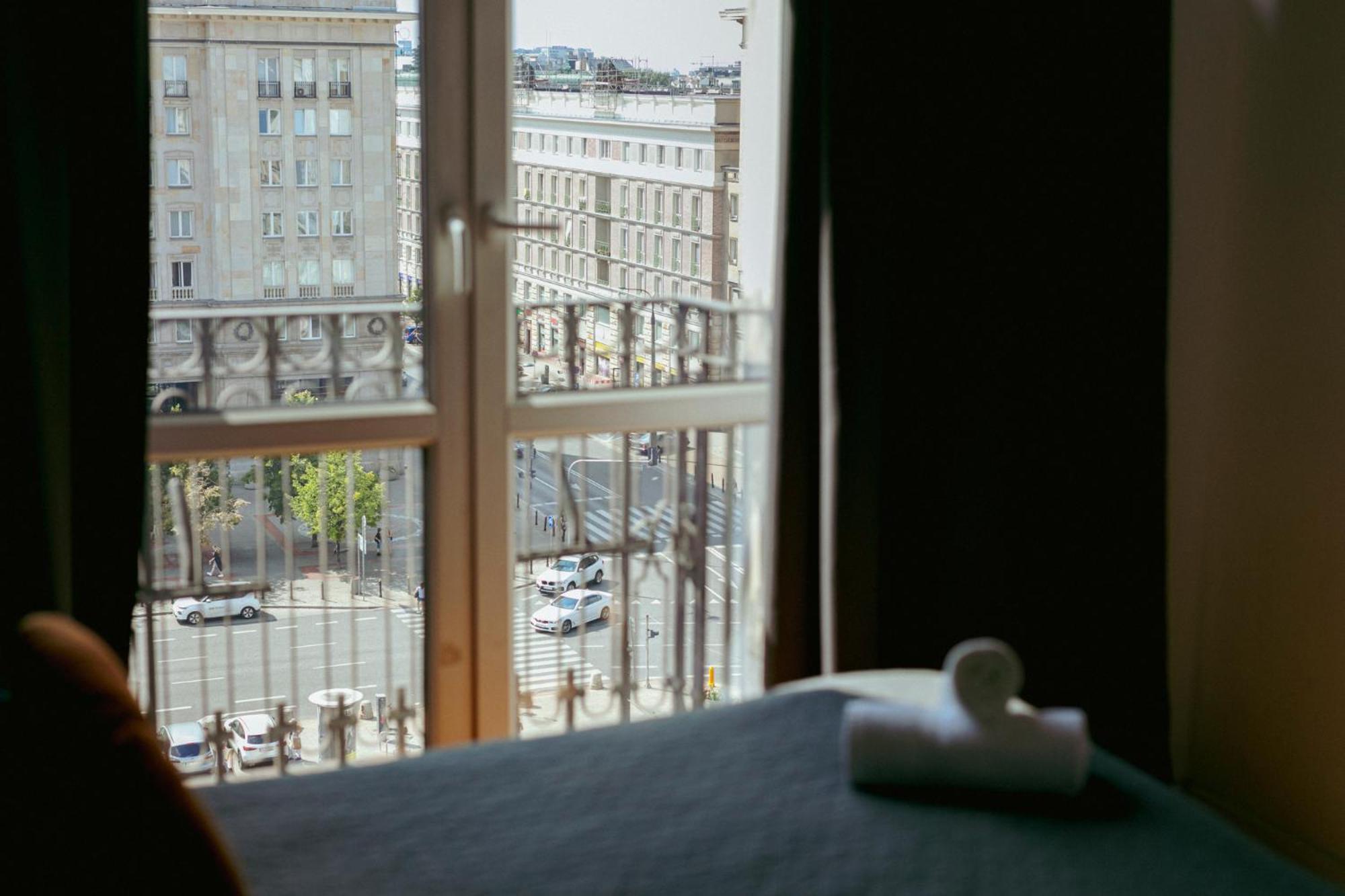 Plac Konstytucji 6 Grey - Bezplatny Garaz Podziemny - Free Parking - Apartament Dla 4 Osob 华沙 外观 照片