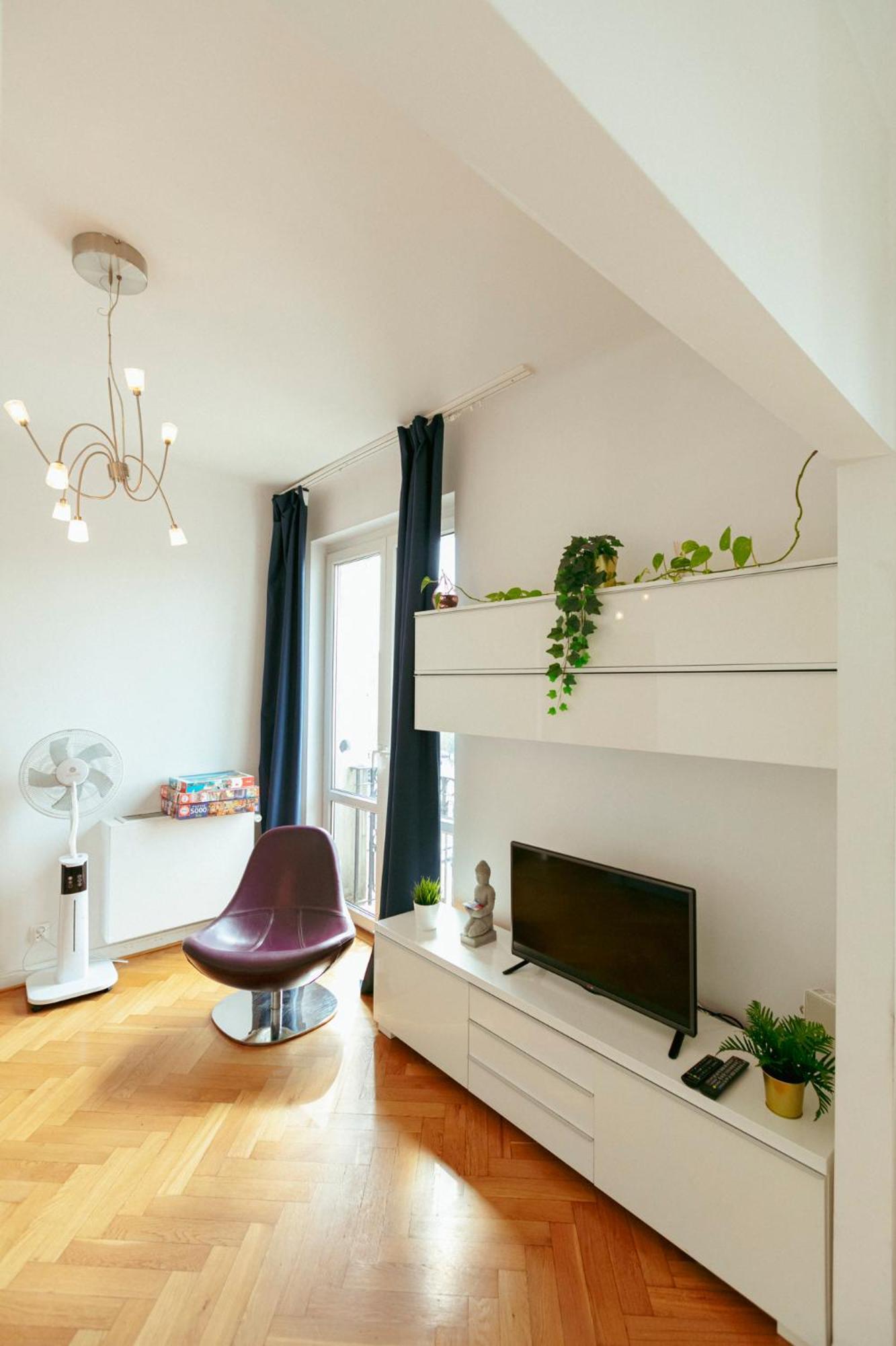 Plac Konstytucji 6 Grey - Bezplatny Garaz Podziemny - Free Parking - Apartament Dla 4 Osob 华沙 外观 照片